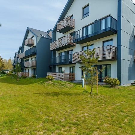 Apartament Deluxe Black Orchid Baltic Concept Dzwirzyno Bagian luar foto